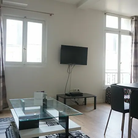 Champs Elysees 2 Pieces 8 파리